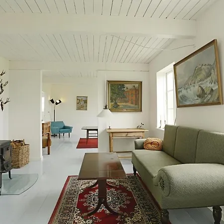 Cozy In With Kitchen Hotel Gudhjem