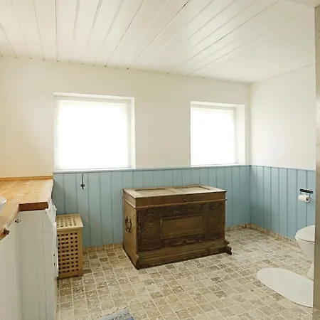 Hotel Cozy In With Kitchen