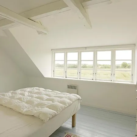 Cozy In With Kitchen Hotel